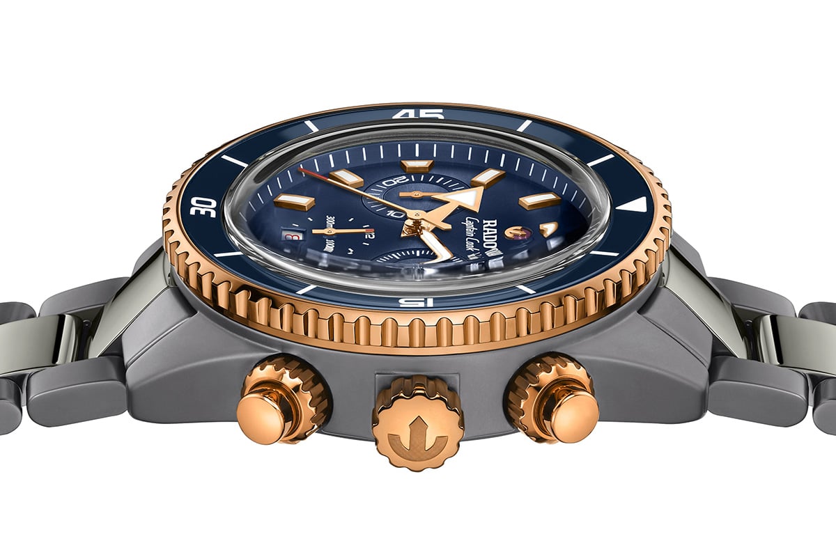 Rado Captain Cook High-Tech Ceramic Chronograph, Ref. R32195202: side