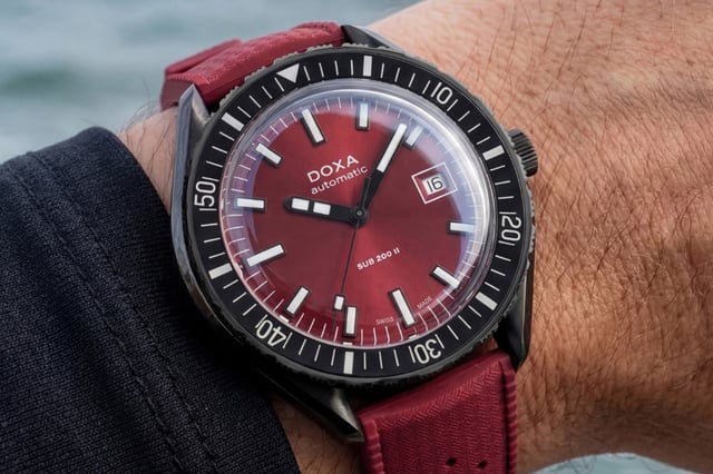 Doxa SUB 200 II, burgundy dial and strap, wrist, title