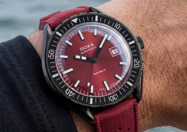 Doxa SUB 200 II, burgundy dial and strap, wrist, title