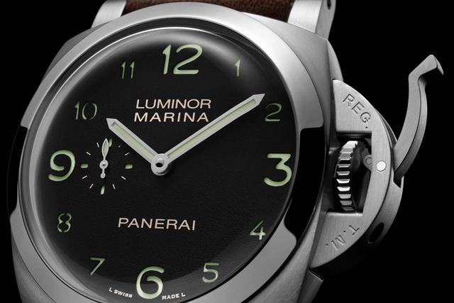 Panerai-Luminor-Marina-PAM01759-mit-offenem-Buegel.jpg