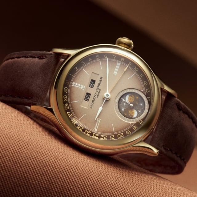 Laurent Ferrier Classic Moon Dusk dial