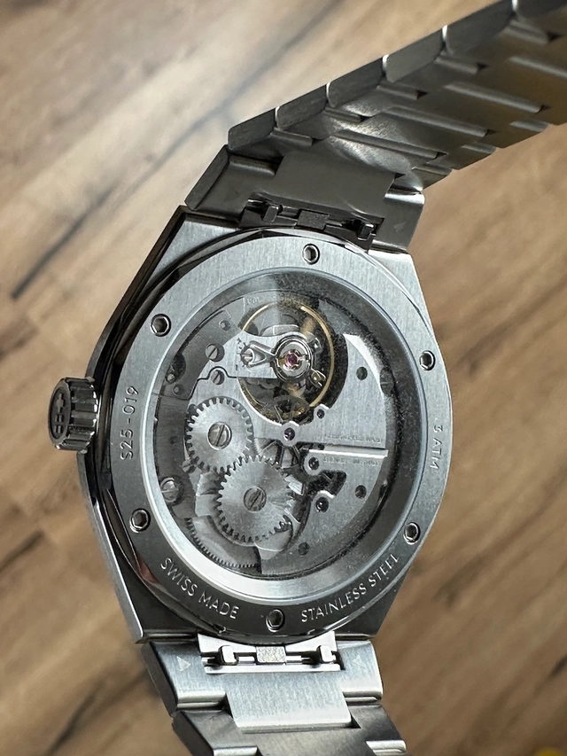 Christopher Ward The Twelve 660 movement