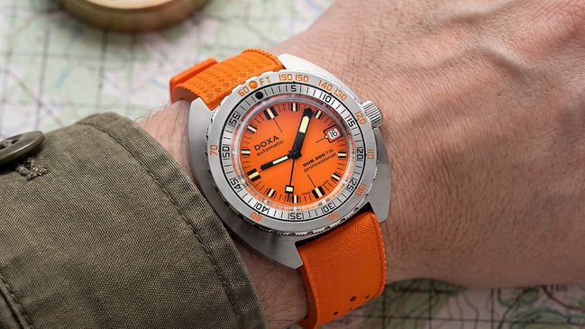 Doxa SUB 300 Ti5 Orange Professional: title 