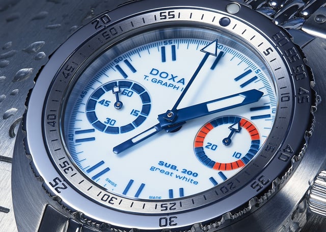 Doxa SUB T.Graph II ‘Great White’ Topper Edition: dial, title