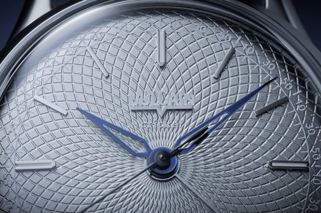 Vulcain Cricket Titanium: Dial