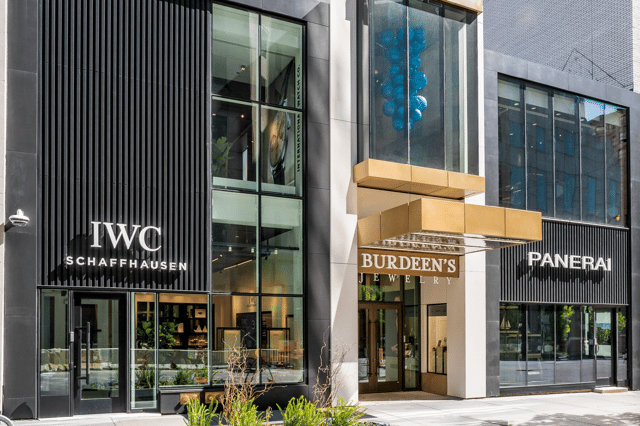Exterior of Burdeen’s Jewelry on East Oak Street in Chicago, flanked by IWC Schaffhausen and Panerai boutiques.