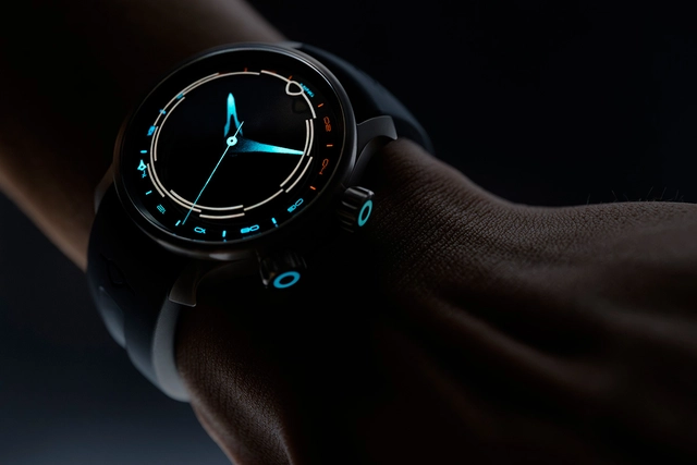 Ming-37.11-Odyssey-wrist-night 