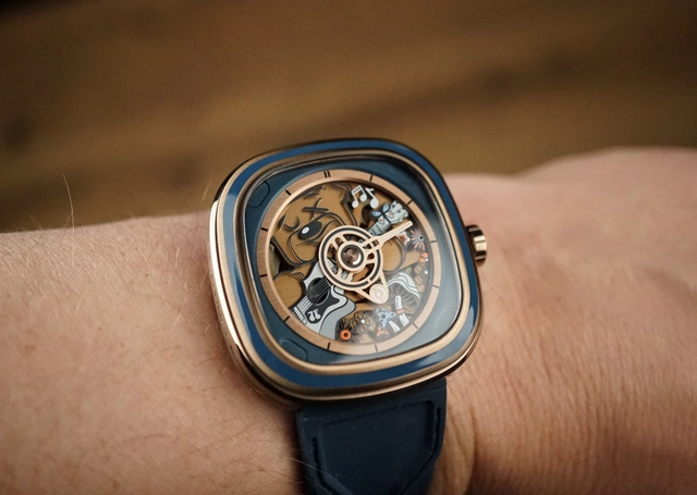 SevenFriday Riley II on the wrist