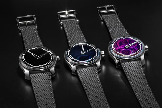 MING 29.06 Peep Show, title, three watches