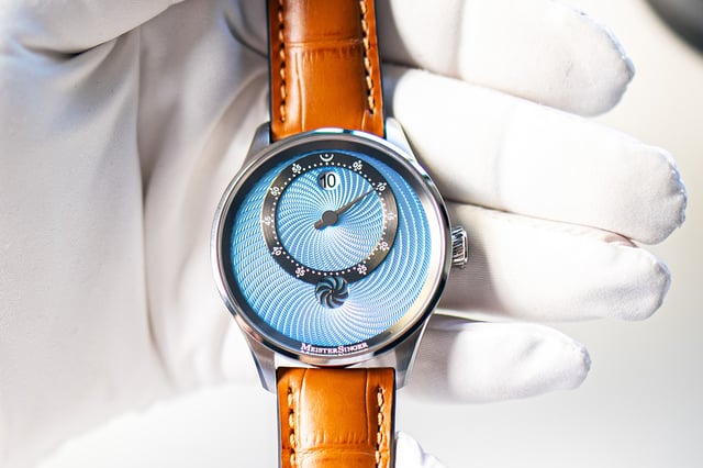 Meistersinger Edition Panthero Jumping Hour Guilloché (ED-PTJH914): title