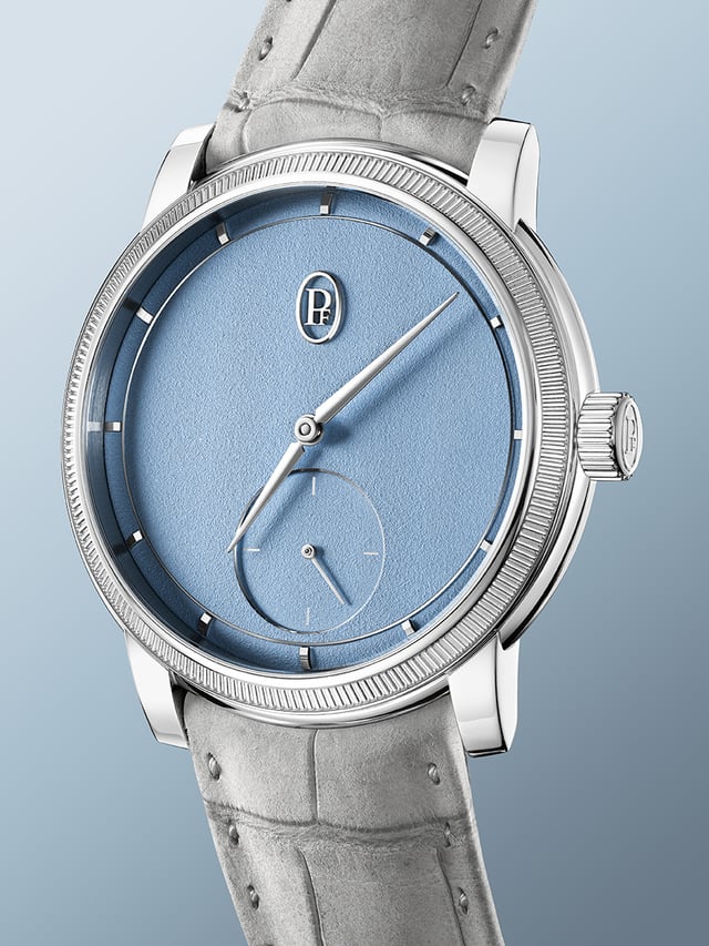 Parmigiani Fleurier Toric Petite Seconde Platinum Morning Blue: dial