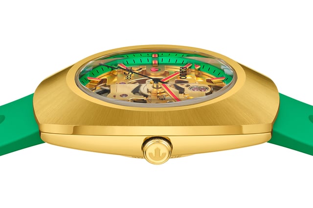 Rado DiaStar Original Skeleton Limited Edition, green model, profile
