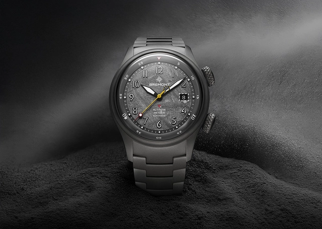 Bremont_Altitude_MB_Meteor_Stealth_Grey_Beauty.jpg