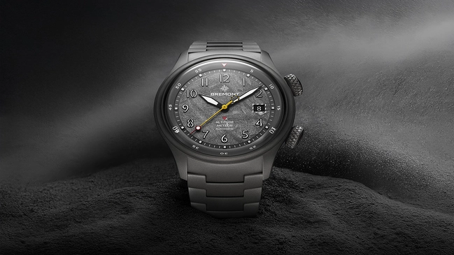 Bremont_Altitude_MB_Meteor_Stealth_Grey_Beauty.jpg