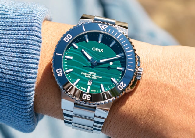 Oris Yangtze Jiangtun Limited Edition, wrist shot