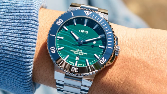 Oris Yangtze Jiangtun Limited Edition, wrist shot