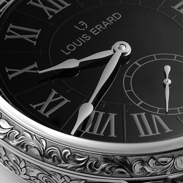Louis_Erard_Gravee_Main_Case_Detail.jpg