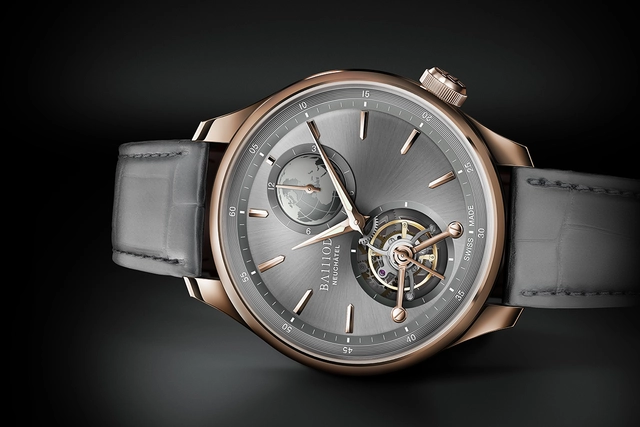 Ba111od-Chapter-4-Tourbillon-GMT-Limited-Edition-2025-ambiance 