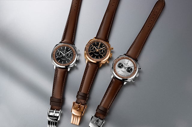 Breitling Top Time B01 Chronograph 41 Tribute to Aston Martin DB5, ref. AB0178121G1X1, PB0178121B1X1, RB0178131B1X1: Front