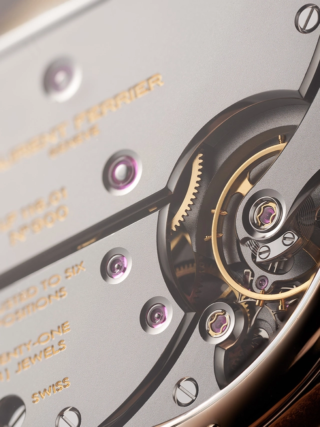 LAURENT_FERRIER_CLASSIC_ORIGIN_BEIGE_balance 