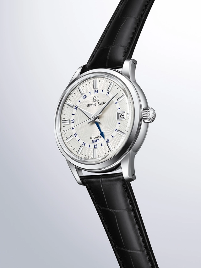 rand-Seiko-Elegance-GMT-SBGM255_side.jpg