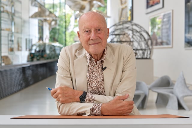 Norman Foster