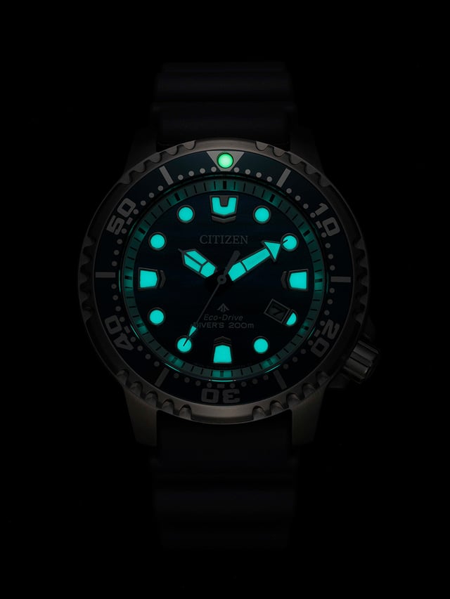 Citizen Promaster Blue Ocean BN0167-09W: Night