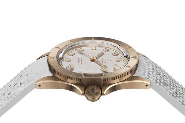 Yema Superman Bronze CMM.10: white, profile