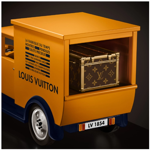Louis Vuitton Camionnette, trunk
