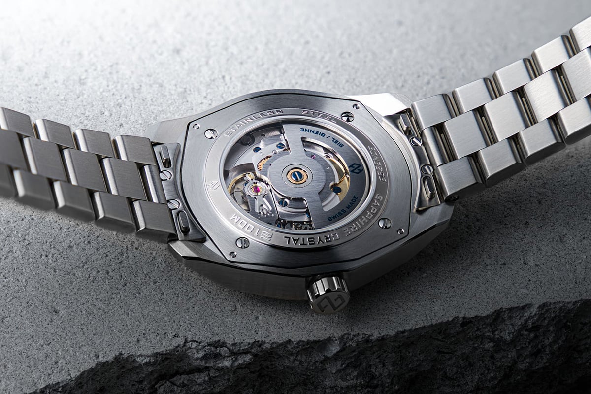 Formex Essence 39 mm Automatic COSC: case back