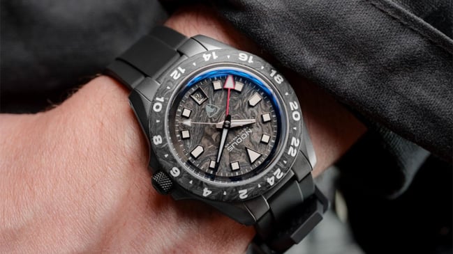 Nodus x Raven TrailTrekker - Carbon: wrist