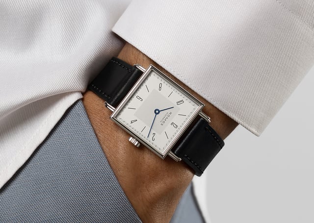Nomos Tetra 27: title