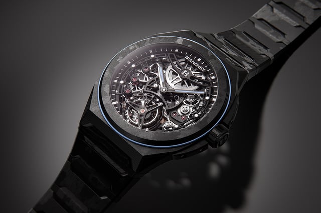 Bianchet UltraFino Rotondo Carbon, Dial