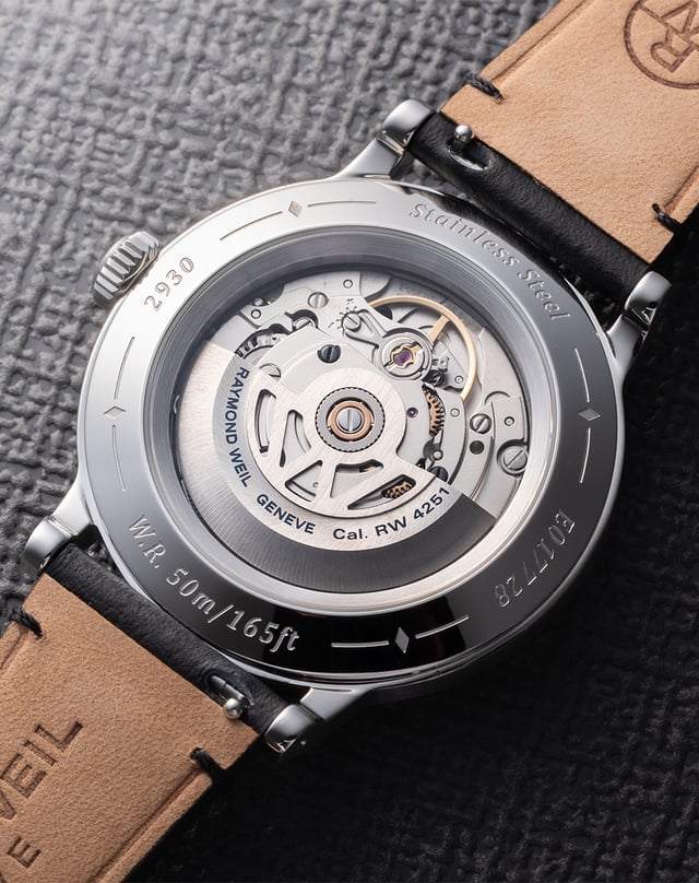 Raymond Weil Millesime Small Seconds Tuxedo, Caliber