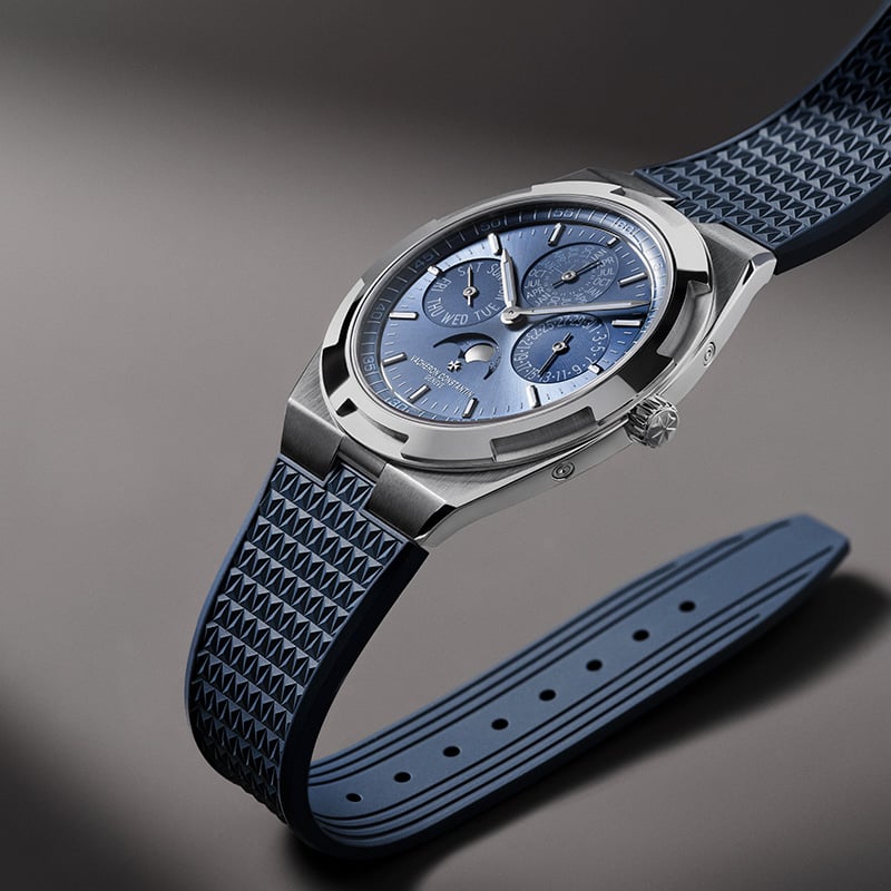 Vacheron Constantin Overseas Perpetual Calendar Ultra-Thin 4300V/220G-H119: profile