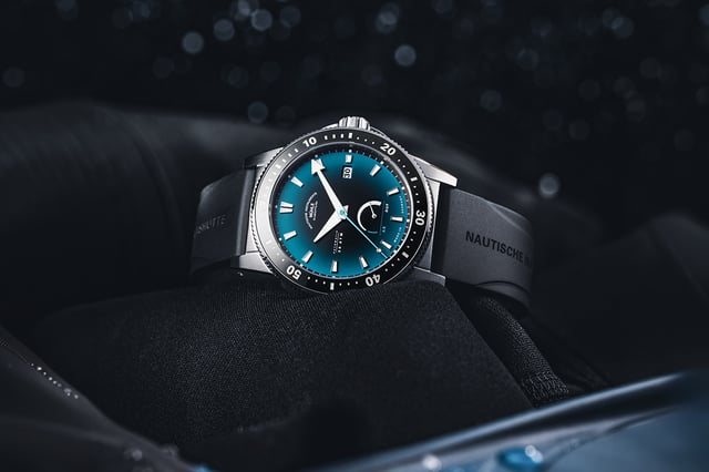 Mühle-Glashütte Sportivo Power Dive: title