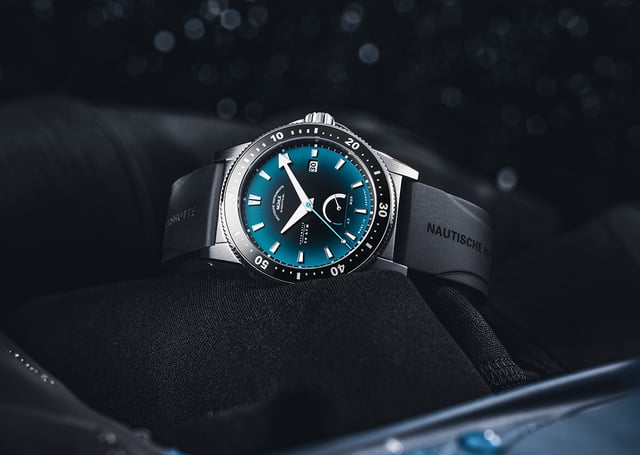 Mühle-Glashütte Sportivo Power Dive: title