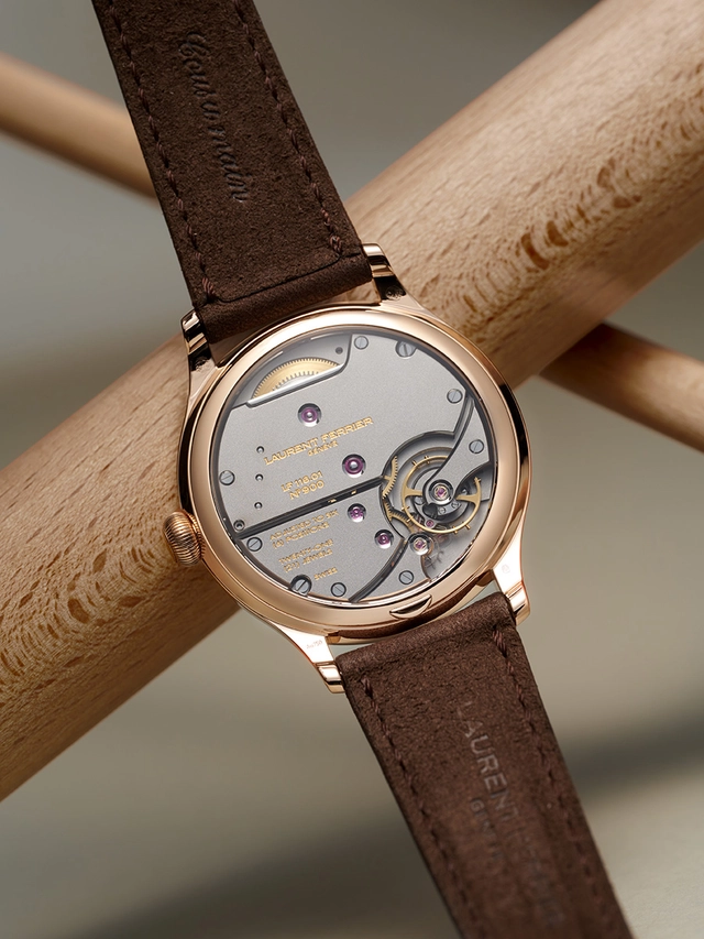 LAURENT_FERRIER_CLASSIC_ORIGIN_BEIGE_case-back 