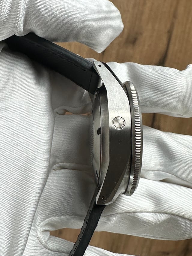 Squale Master helium escape valave