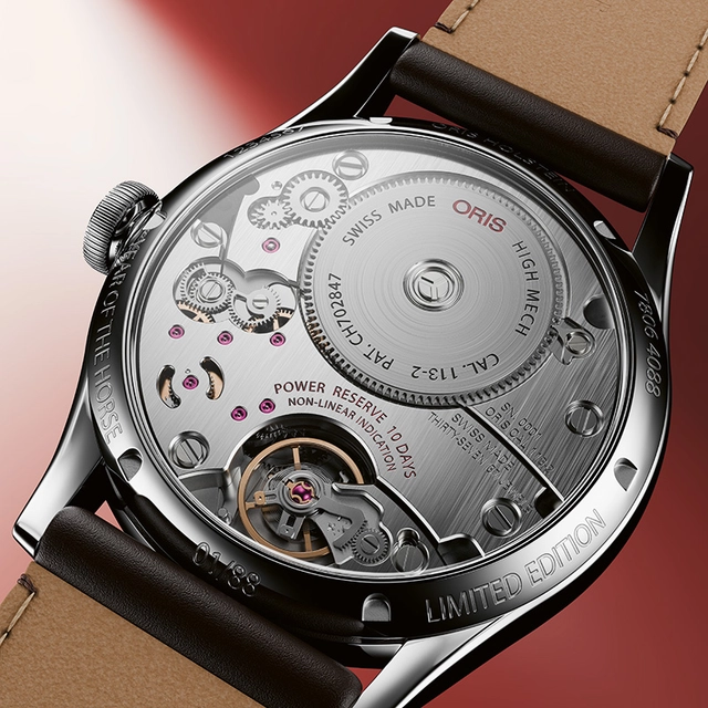 Oris Year of the Horse Limited Edition, Movement through sapphire case back