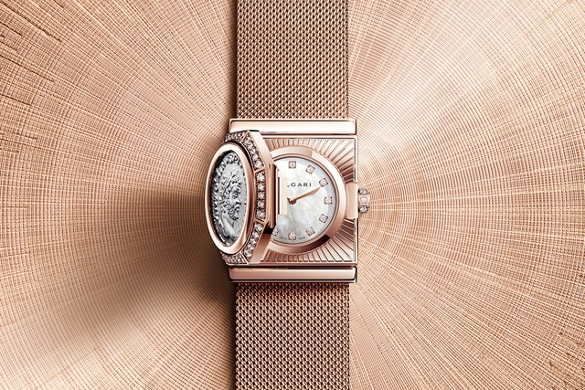 Bulgari: Maglia Milanese Monete Secret Watch, Title