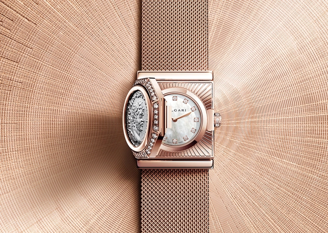 Bulgari: Maglia Milanese Monete Secret Watch, Title