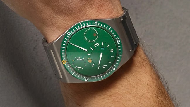 Ressence: Type 7 Black and Cactus — Time in Motion