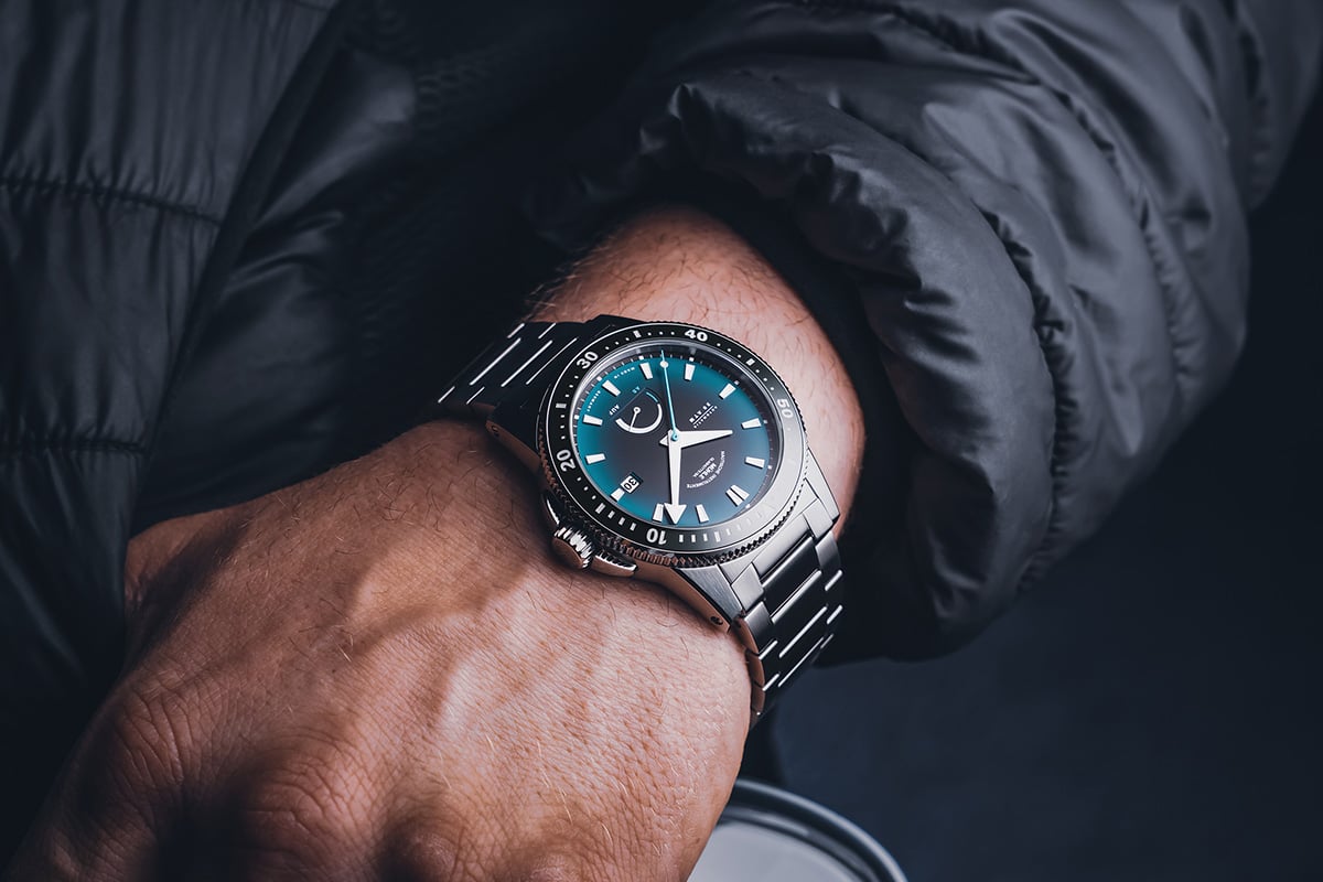 Mühle-Glashütte Sportivo Power Dive: wrist