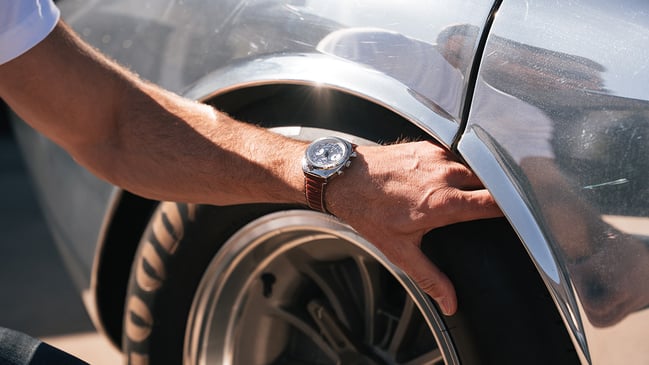 Bulova Shelby Racer Chronograph: wrist, title