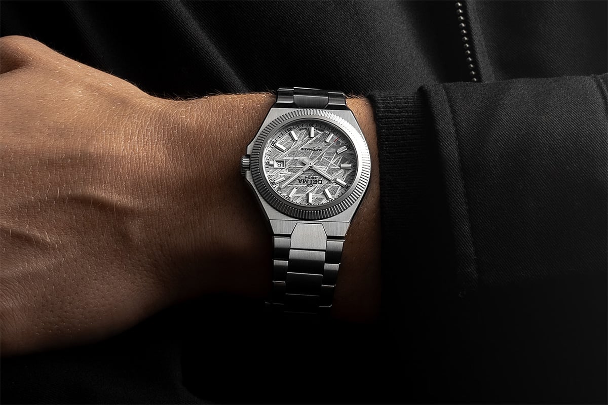 Delma Midland: Wrist