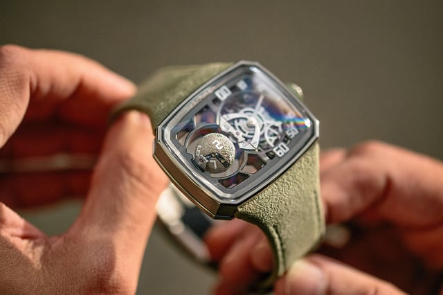 Hautlence Sphere Series 4