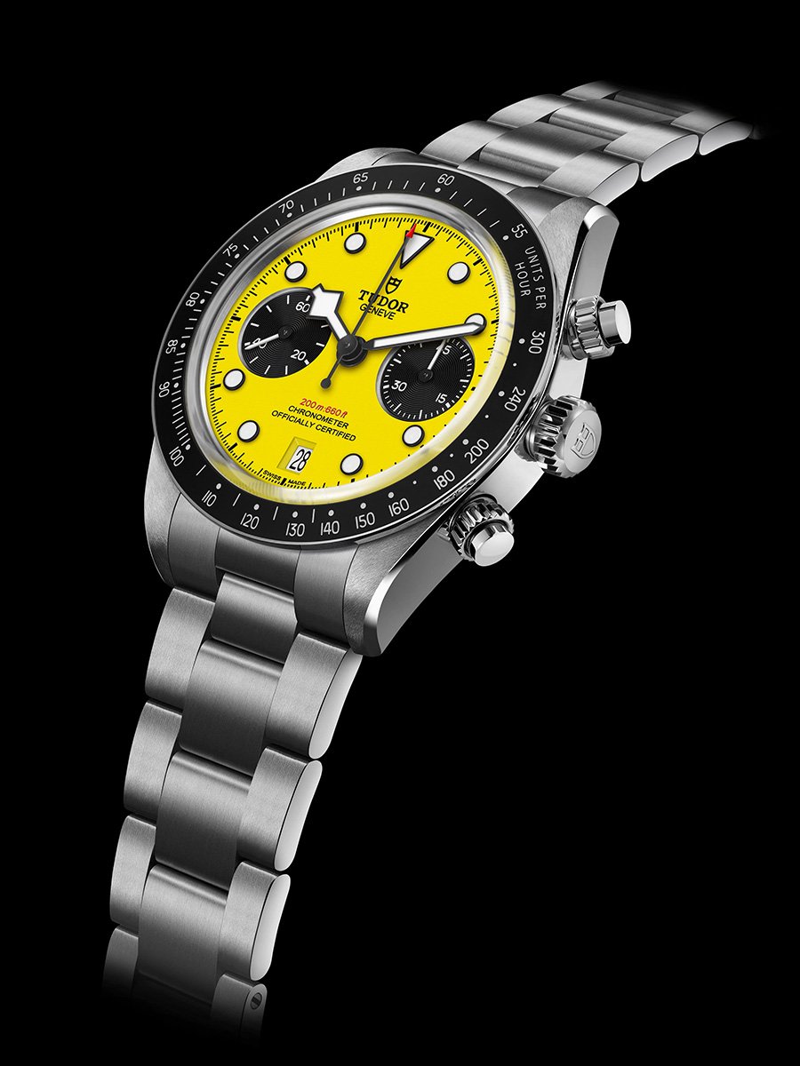  Tudor Black Bay Chrono 39 Bumblebee: side