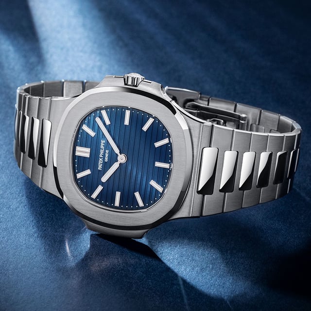 Patek Philippe Nautilus, ref. 5810 1G 001, dial