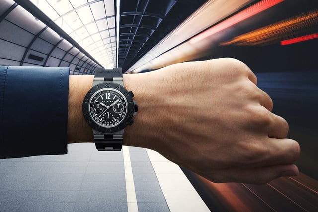 Bulgari Titanio Chronograph: wrist, title